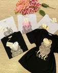 T-shirt in cotone con stampa cuore love