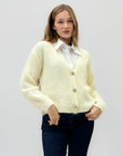 Cardigan in lana mohair con bottoni gioiello – Eleganza e morbidezza