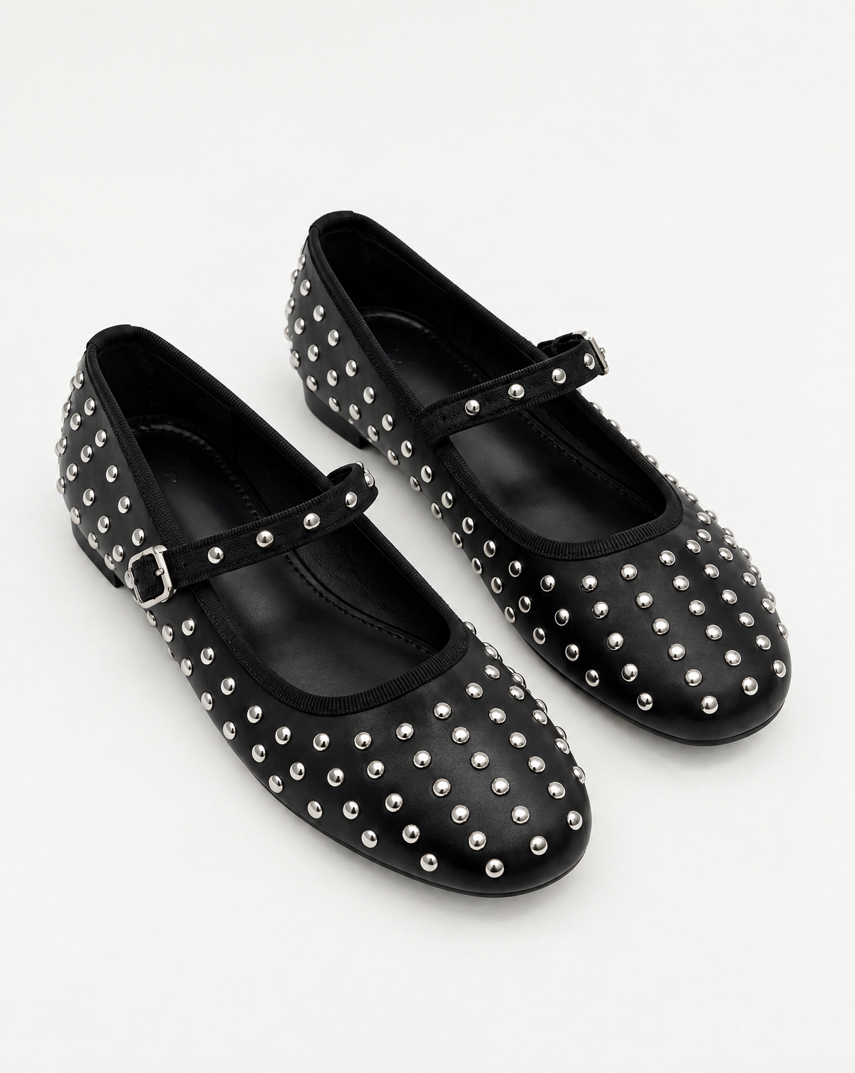 Ballerine Gaia nero con borchie argentate - coppia, vista tre quarti