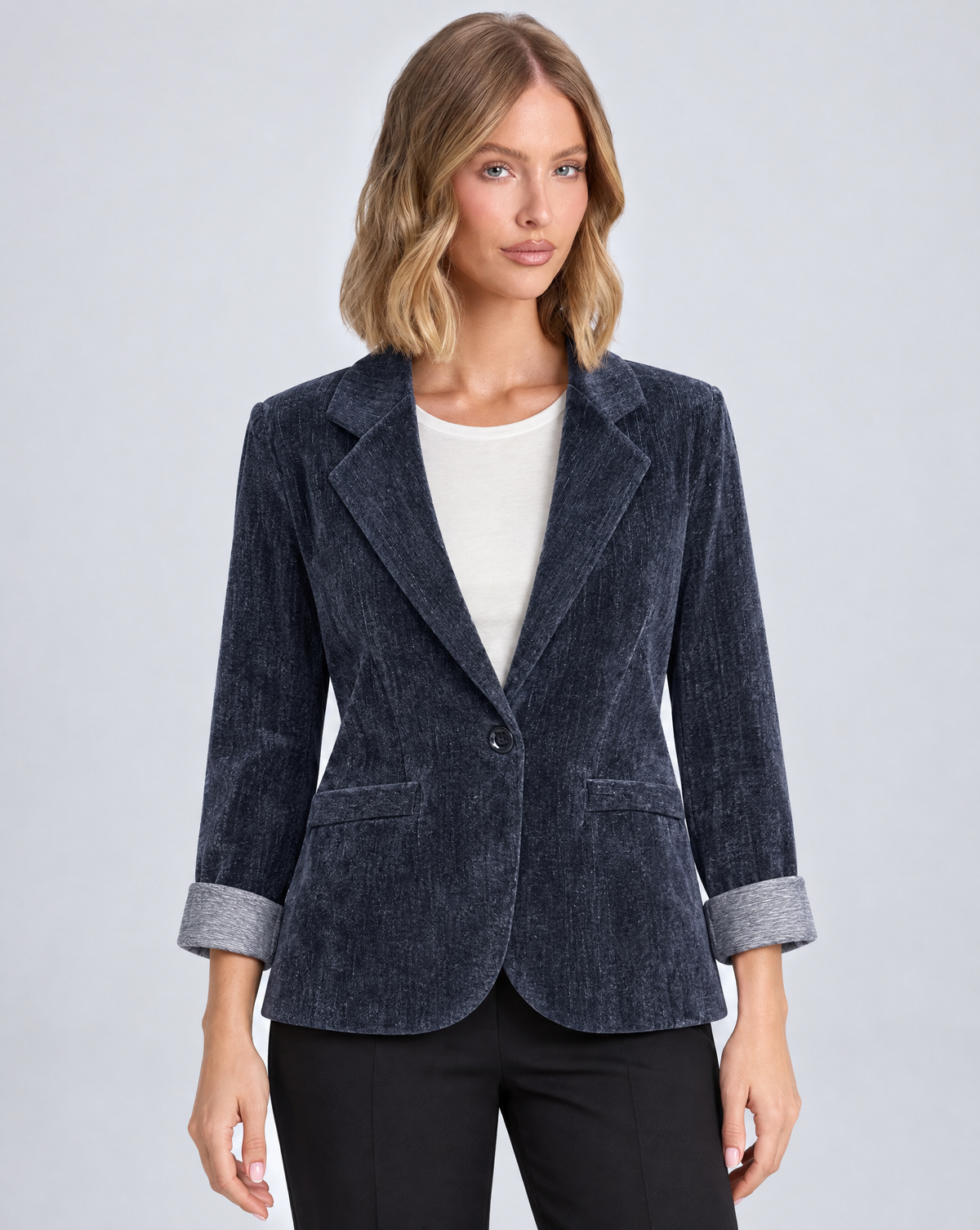 Blazer donna in ciniglia blu indossato da Polly 5, vista frontale
