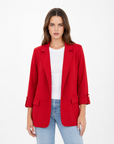 Blazer donna oversize con maniche 3/4 Rosso - vista frontale con Polly 2