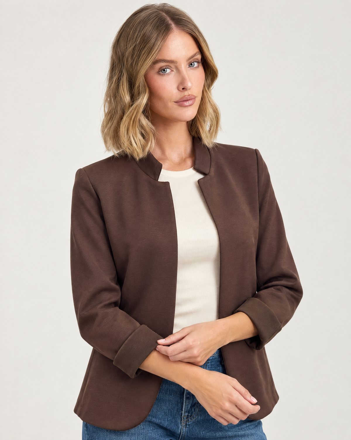 Blazer donna Punto Milano con revers N5 5100 marrone, Polly 5, dettaglio busto e polsini