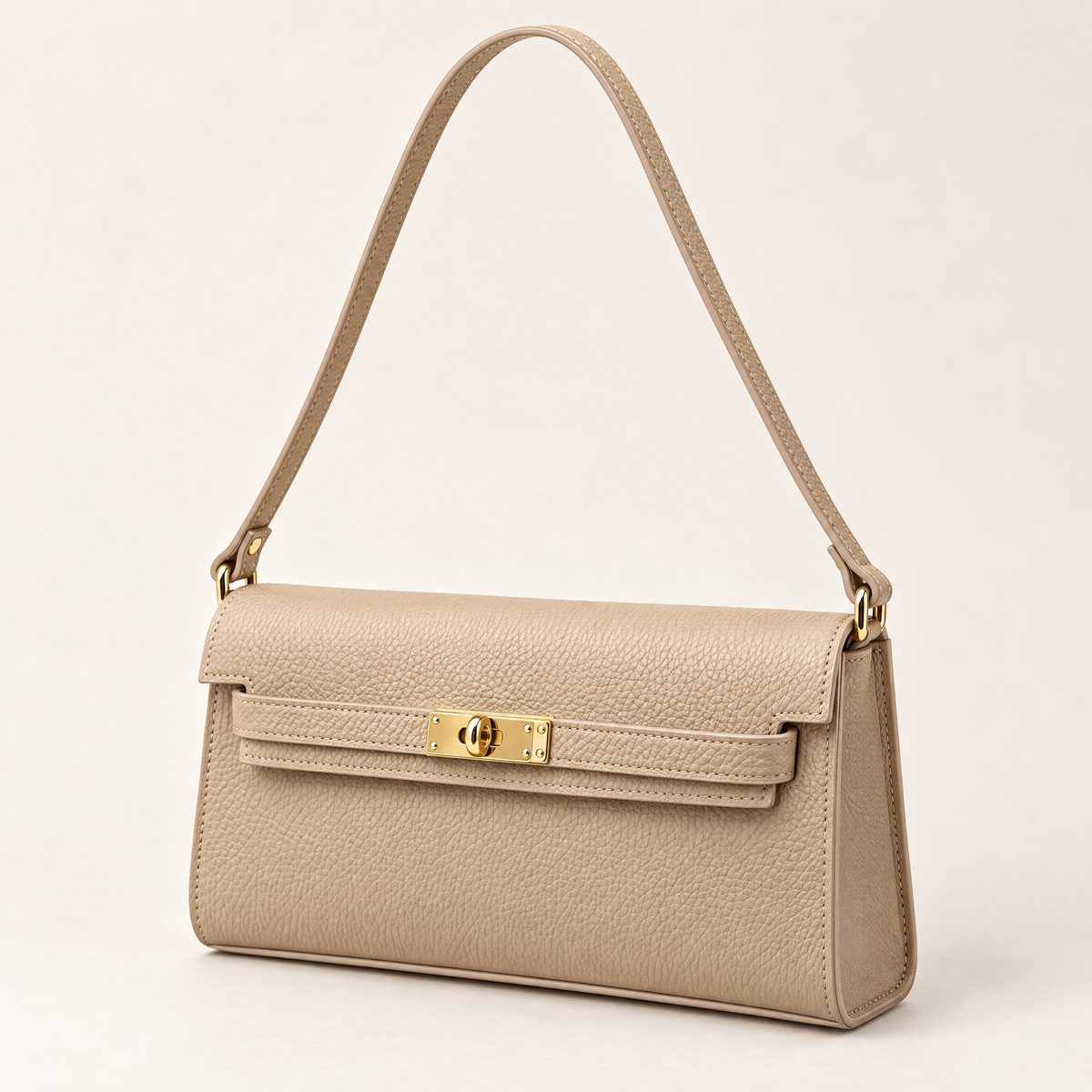 Borsa baguette in vera pelle beige con chiusura dorata – tre quarti