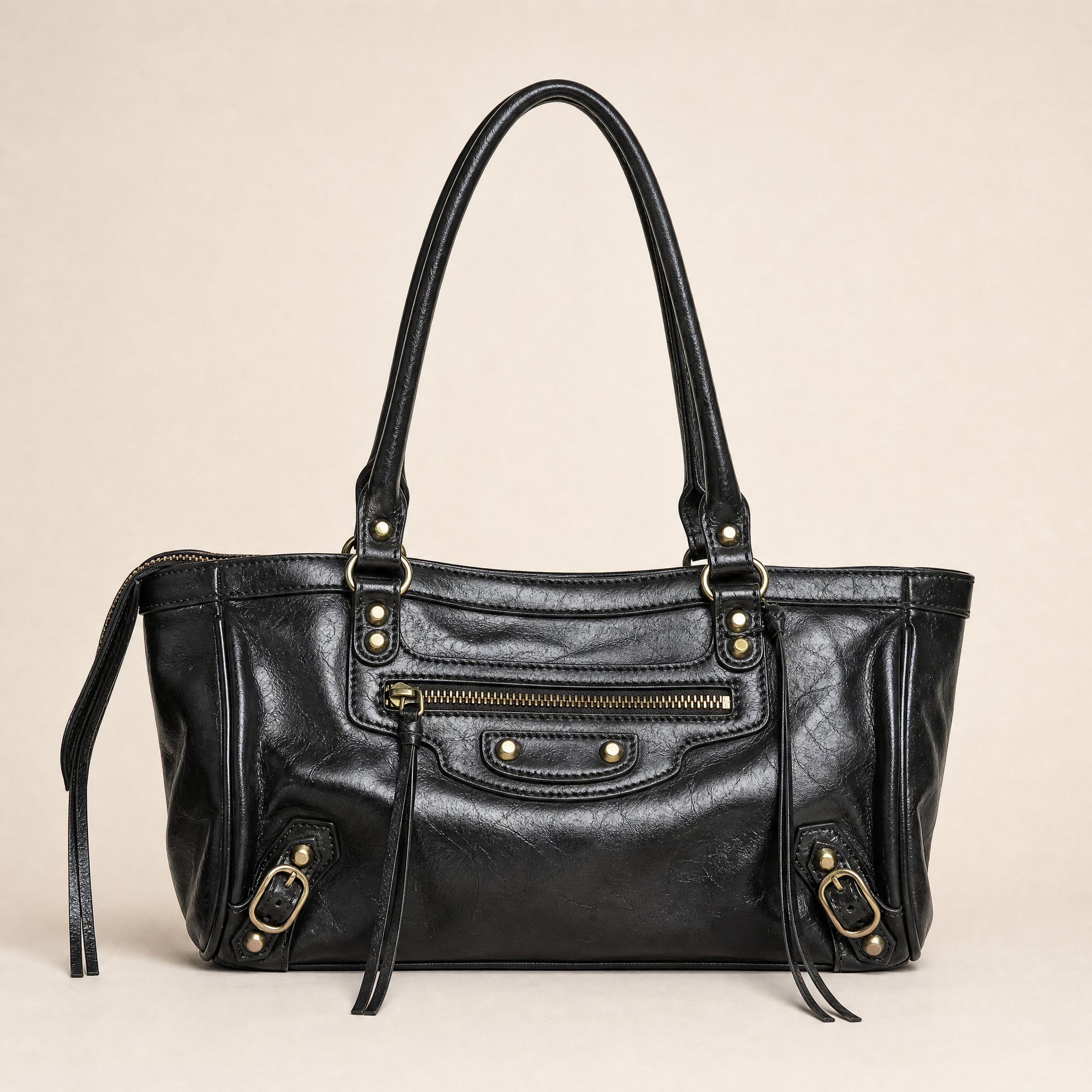 Borsa a spalla in ecopelle nera, vista frontale