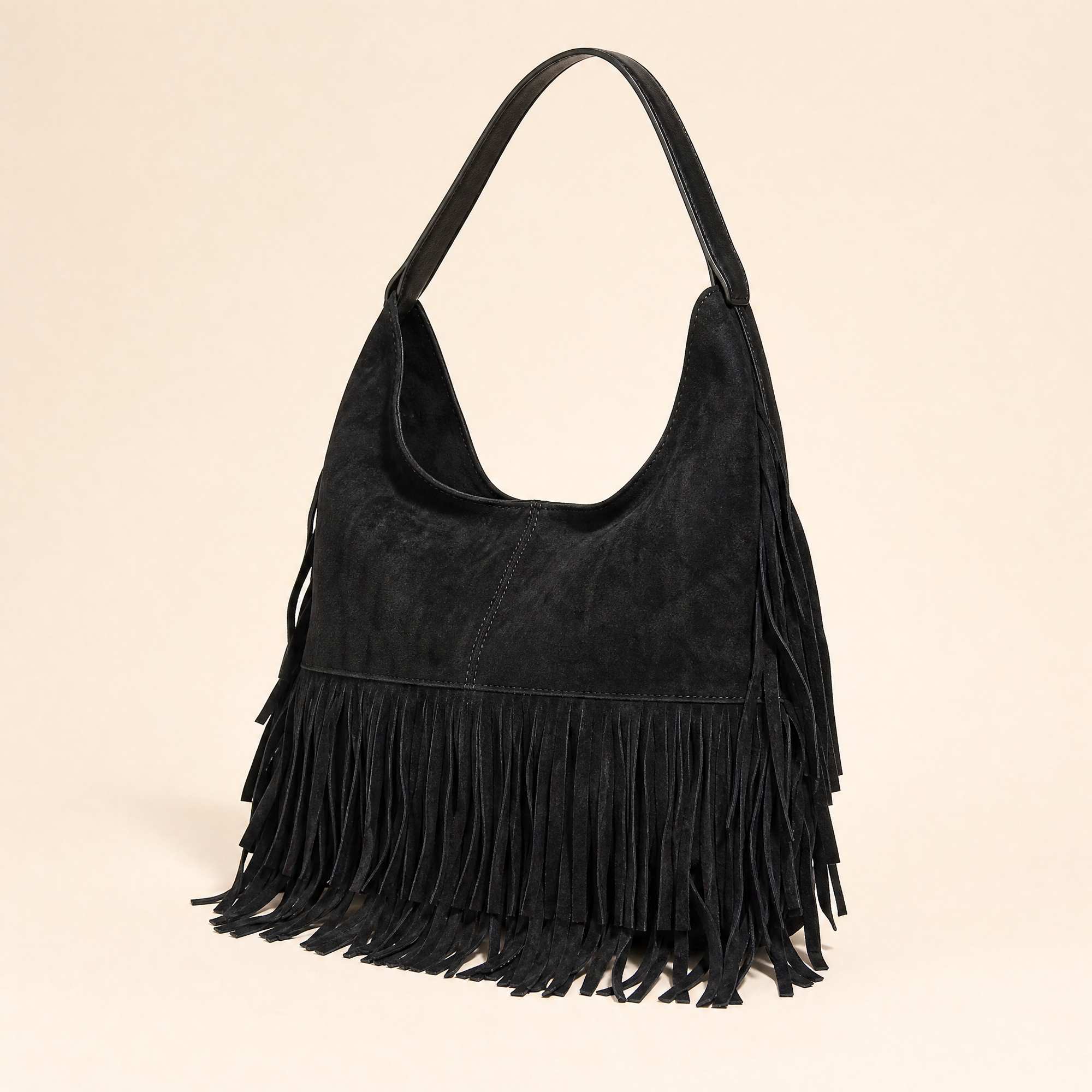 Borsa hobo con frange in ecopelle Nero - vista tre quarti