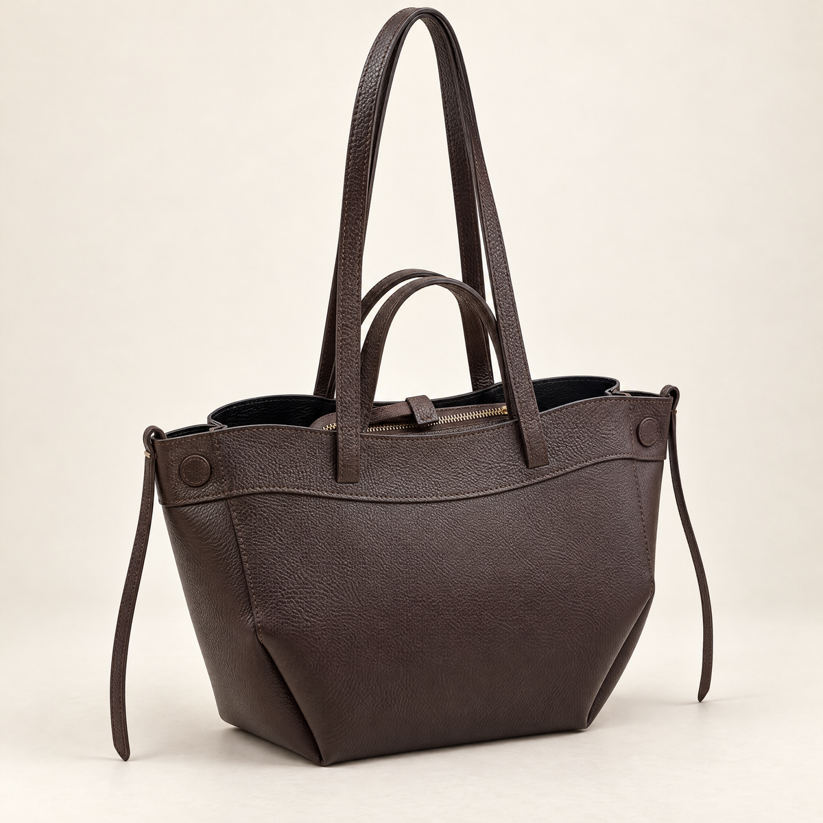 Borsa shopper in vera pelle con doppi manici colore marrone – vista tre quarti