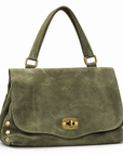 Borsa Siena verde militare, vista frontale su sfondo bianco