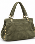 Borsa Siena verde militare, vista posteriore su sfondo bianco