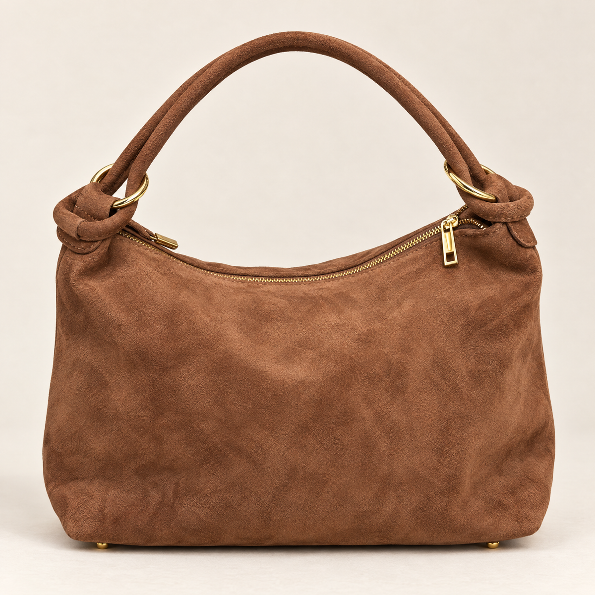 Borsa a spalla camel in vera pelle scamosciata con anelli dorati – vista frontale