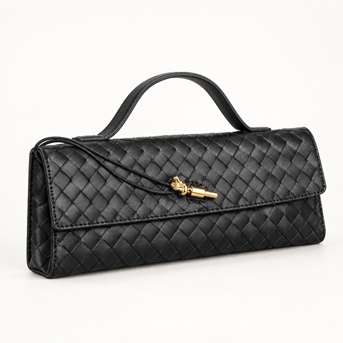 Borsa a mano in vera pelle intrecciata nera con dettaglio dorato – tre-quarti