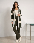 Cardigan morbido con cappuccio verde militare, Polly 6 frontale