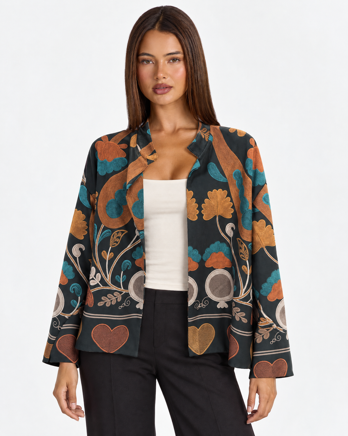 Cardigan floreale b5 26347-1 Verde indossato da Polly 4