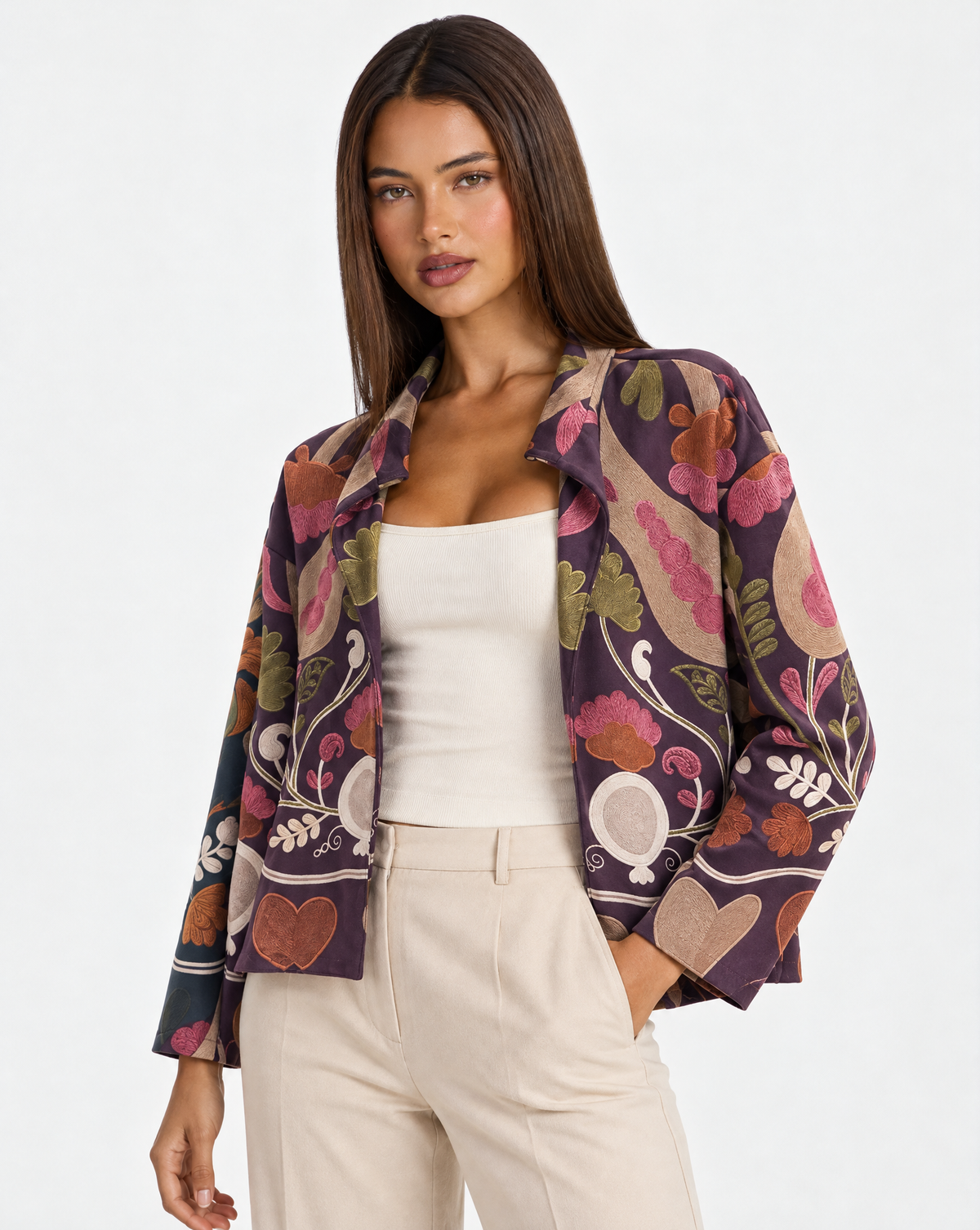 Cardigan aperto con fantasia floreale multicolore Viola con Polly 4 – primo piano parte superiore, vista tre quarti