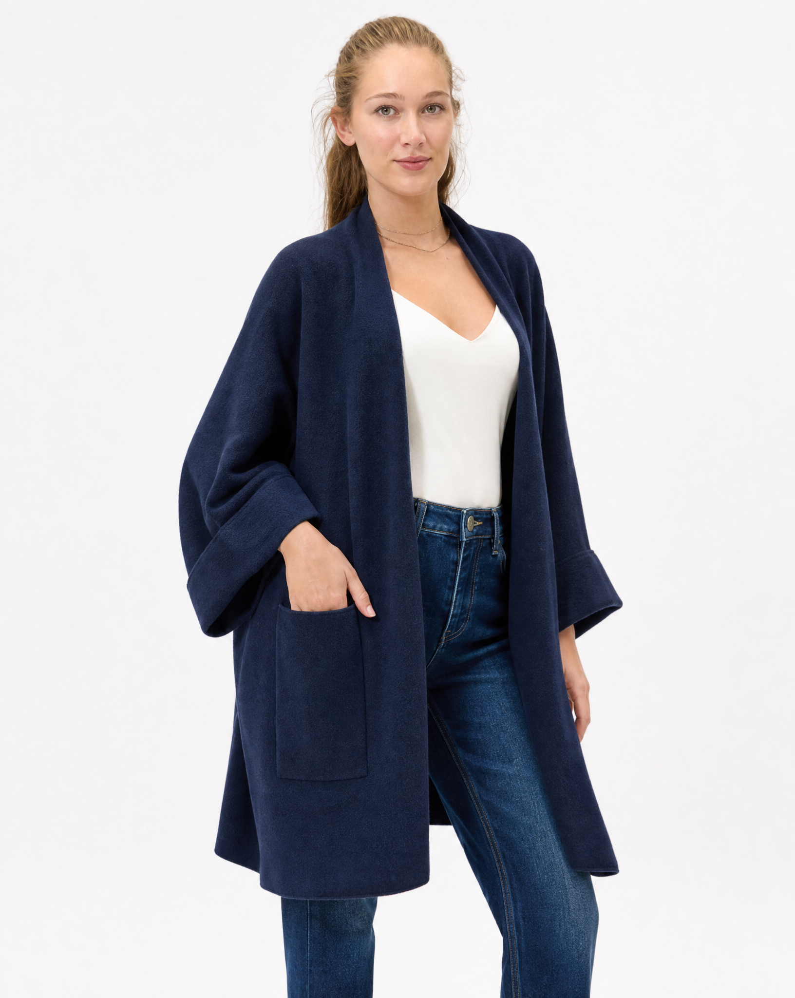 Cardigan lungo donna con tasche blu dettaglio