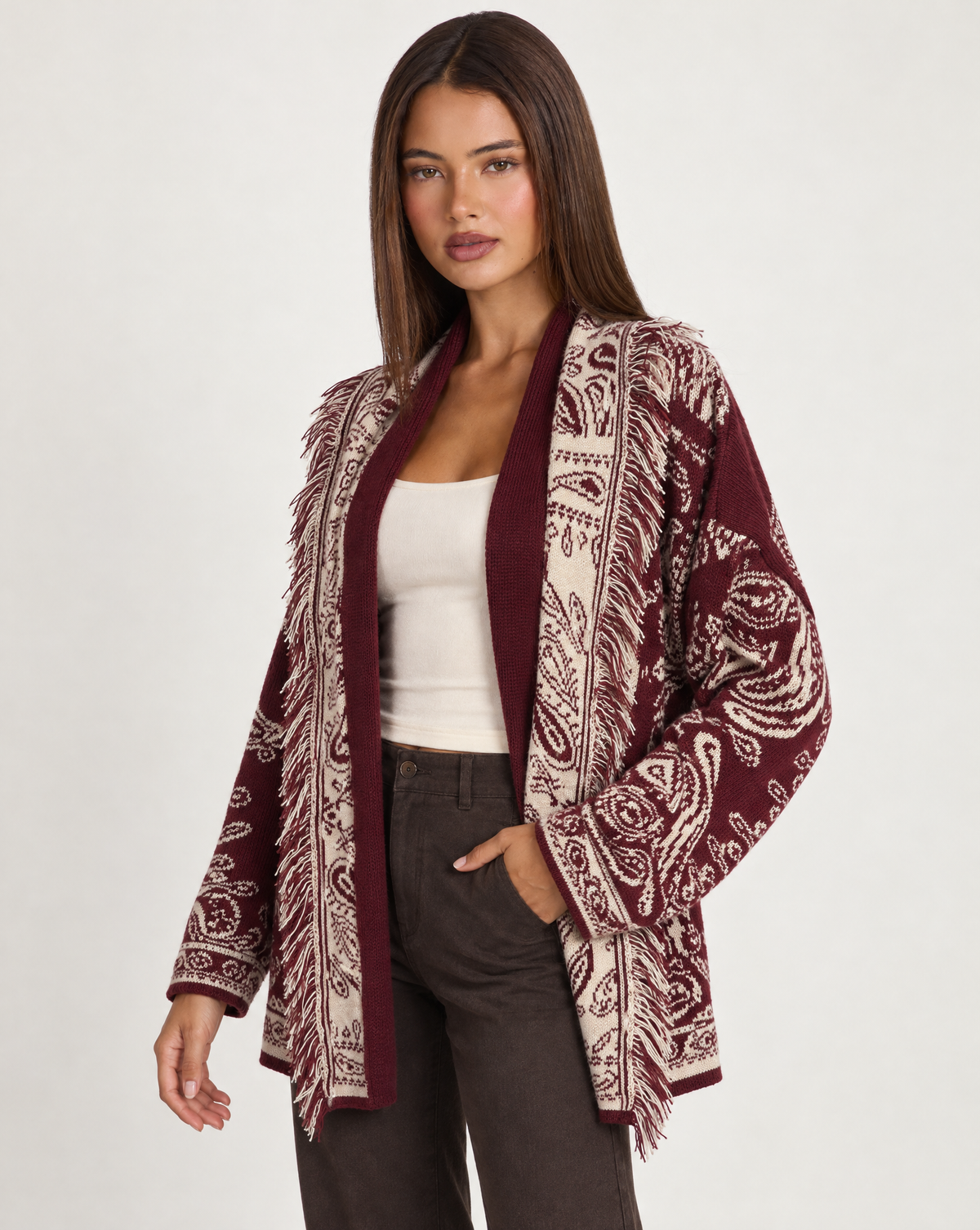 Cardigan donna paisley con frange bordò con Polly 4 – tre-quarti