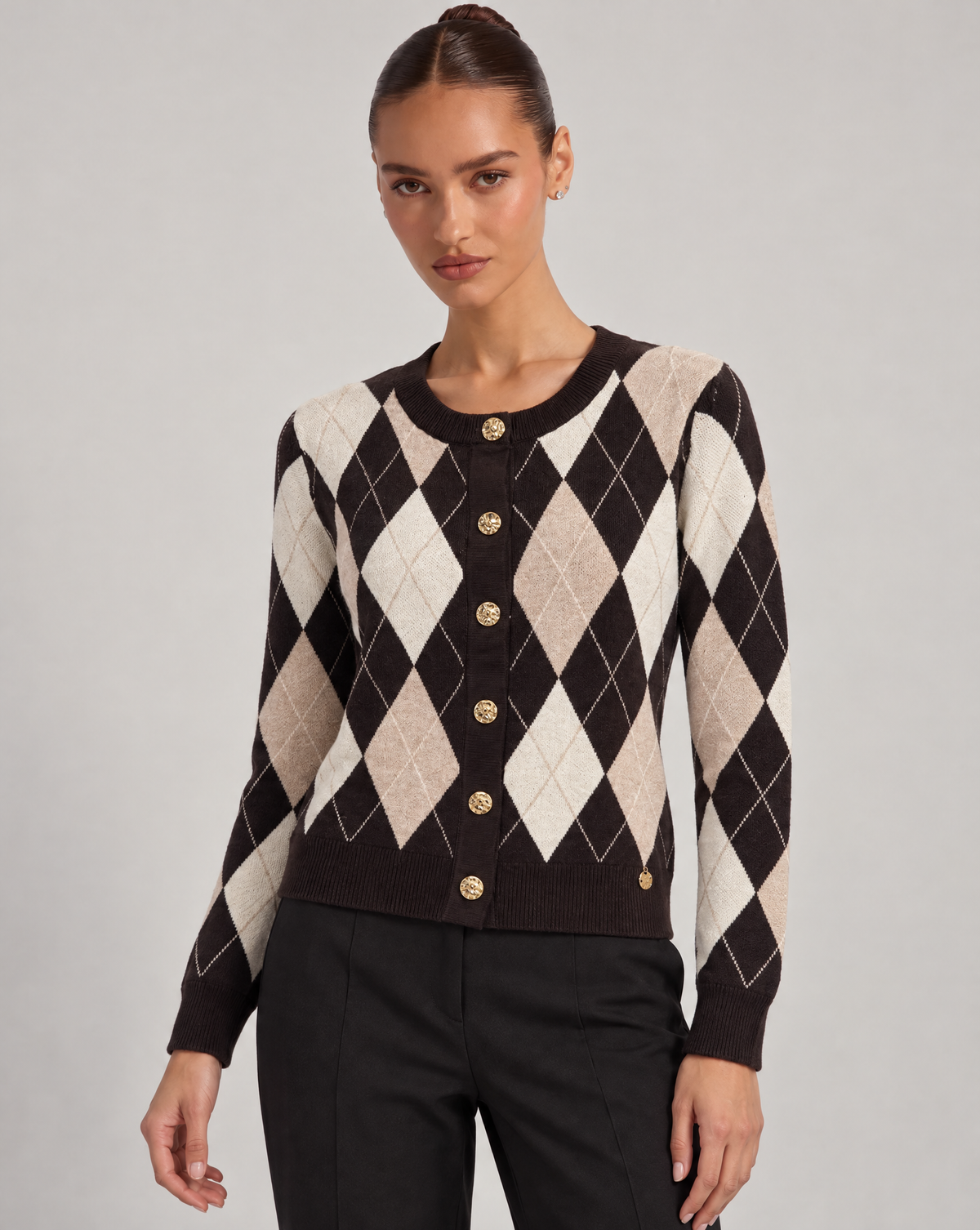 Cardigan donna a rombi marrone con bottoni dorati, Polly 6, foto 2