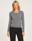 Cardigan donna grigio con collo gioiello e bottoni, Polly 7 - vista frontale