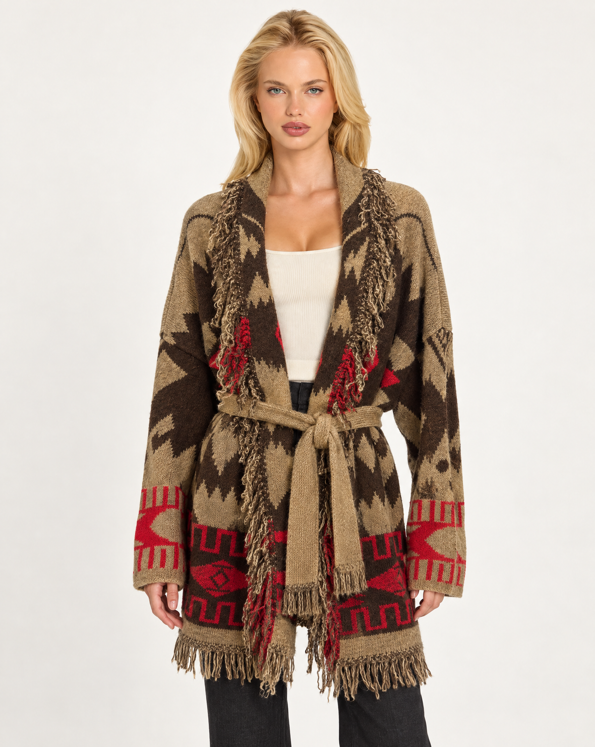 Cardigan donna fantasia geometrica con frange e cintura Beige, indossato da Polly 7 - vista frontale