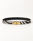 Cintura donna in cavallino zebra con gancio dorato - vista frontale
