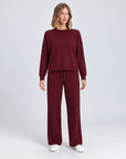 Completo in maglia B12 2311 Bordeaux indossato da Polly 5 - vista frontale