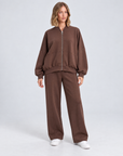 Completo donna B13 6893 marrone indossato da Polly 5 – vista frontale