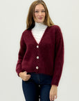 Cardigan in lana mohair con bottoni gioiello – Eleganza e morbidezza