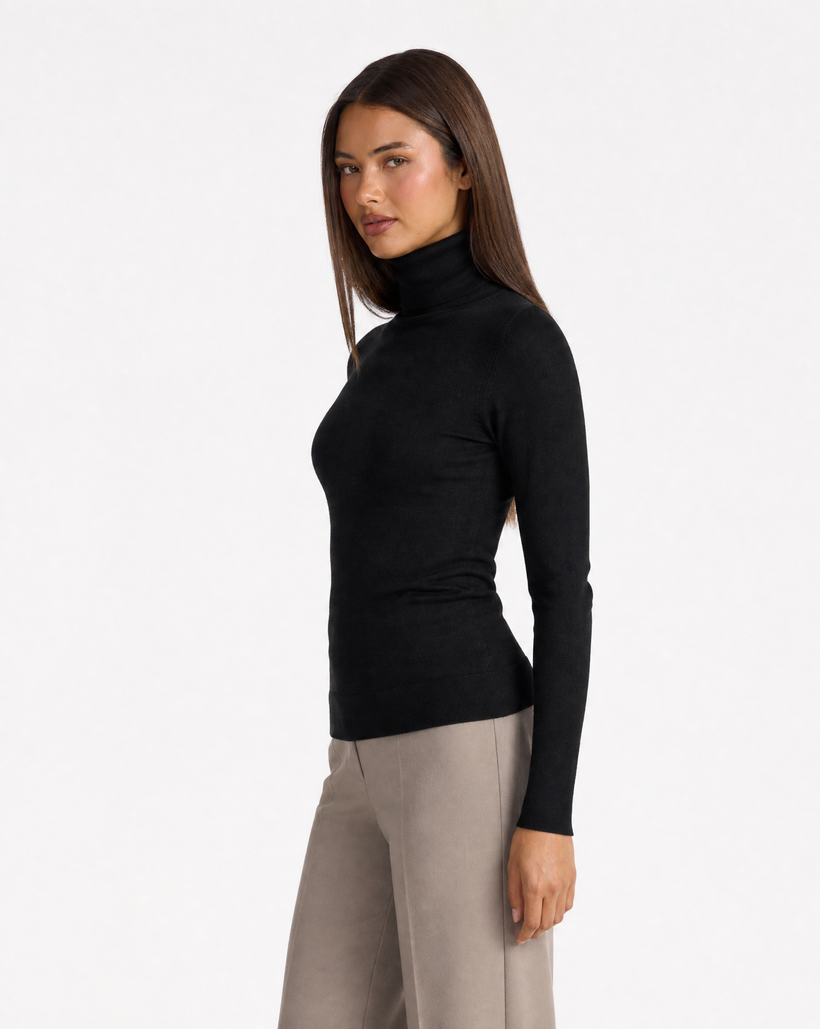 Dolcevita donna basic tinta unita con Polly 4 - Nero vista tre quarti