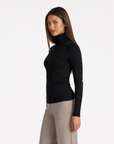 Dolcevita donna basic tinta unita con Polly 4 - Nero vista tre quarti