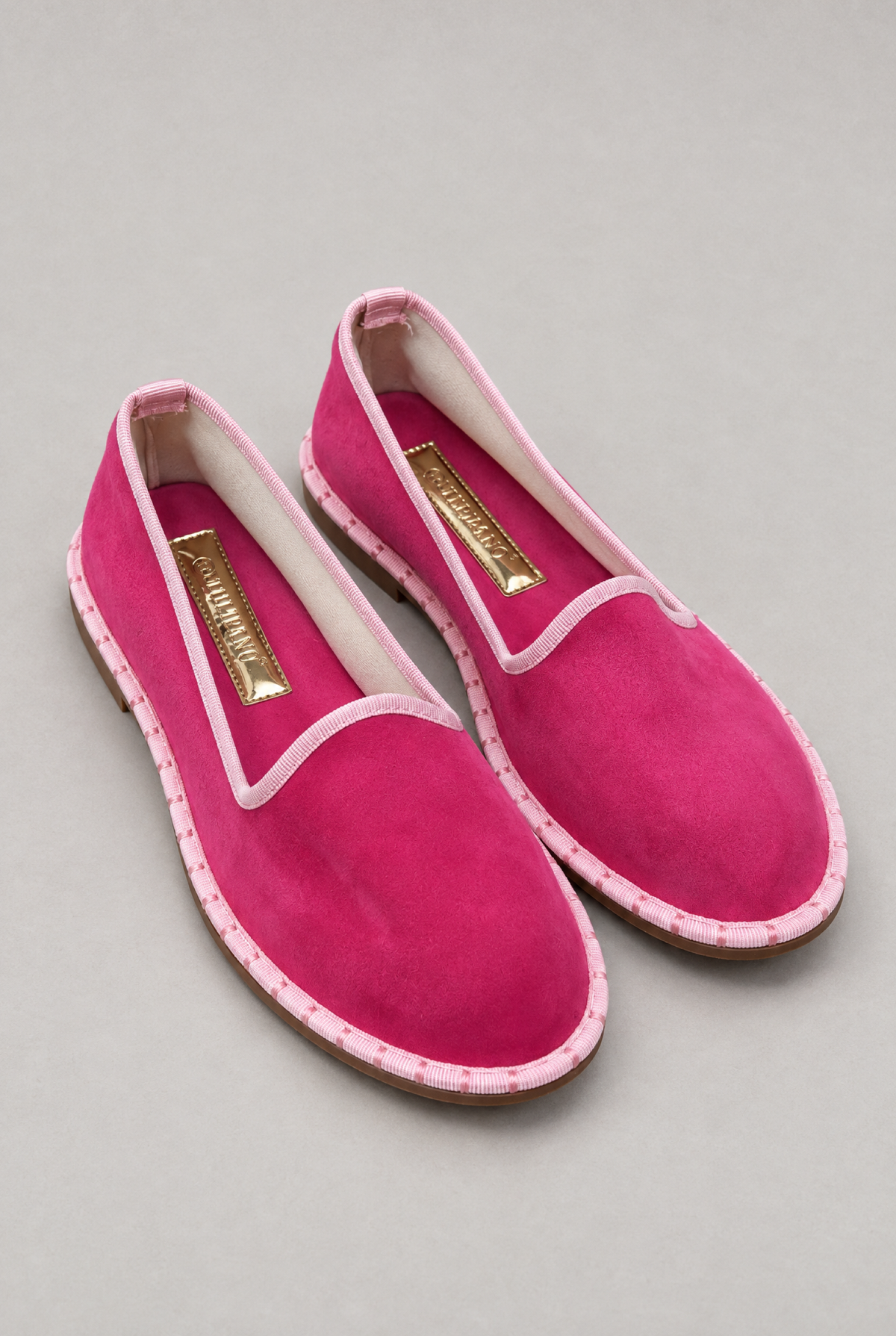 Friulane in velluto Fucsia con bordi rosa chiaro – vista tre quarti