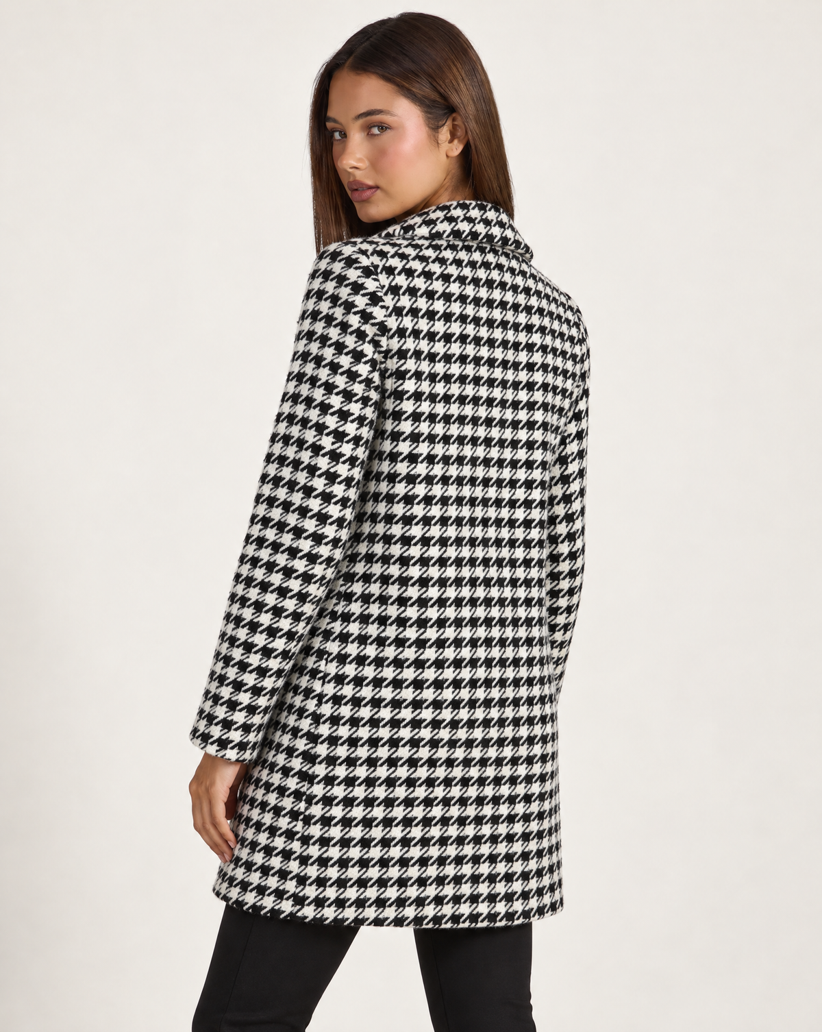 Giacca donna lunga pied-de-poule bianco con revers, Polly 4 — vista posteriore