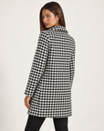 Giacca donna lunga pied-de-poule bianco con revers, Polly 4 — vista posteriore