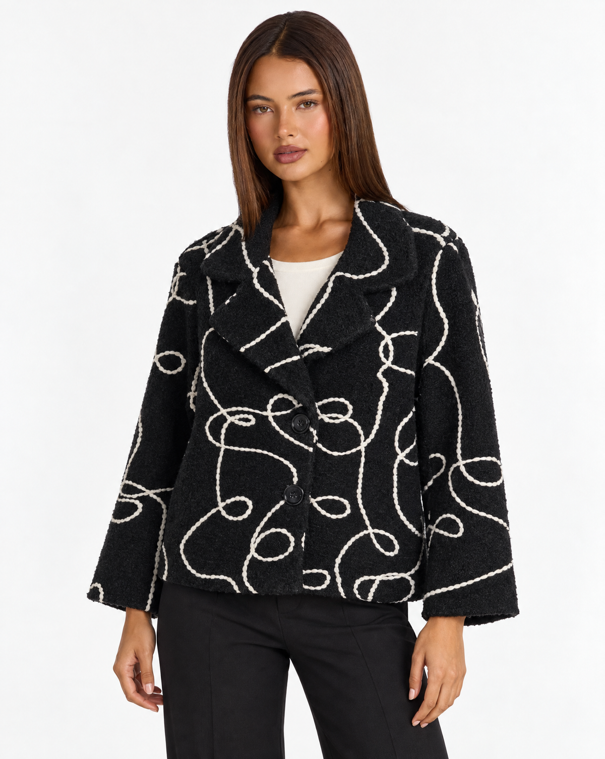 Giacca corta n87 26555-1 Nero con Polly 4 – vista a tre quarti