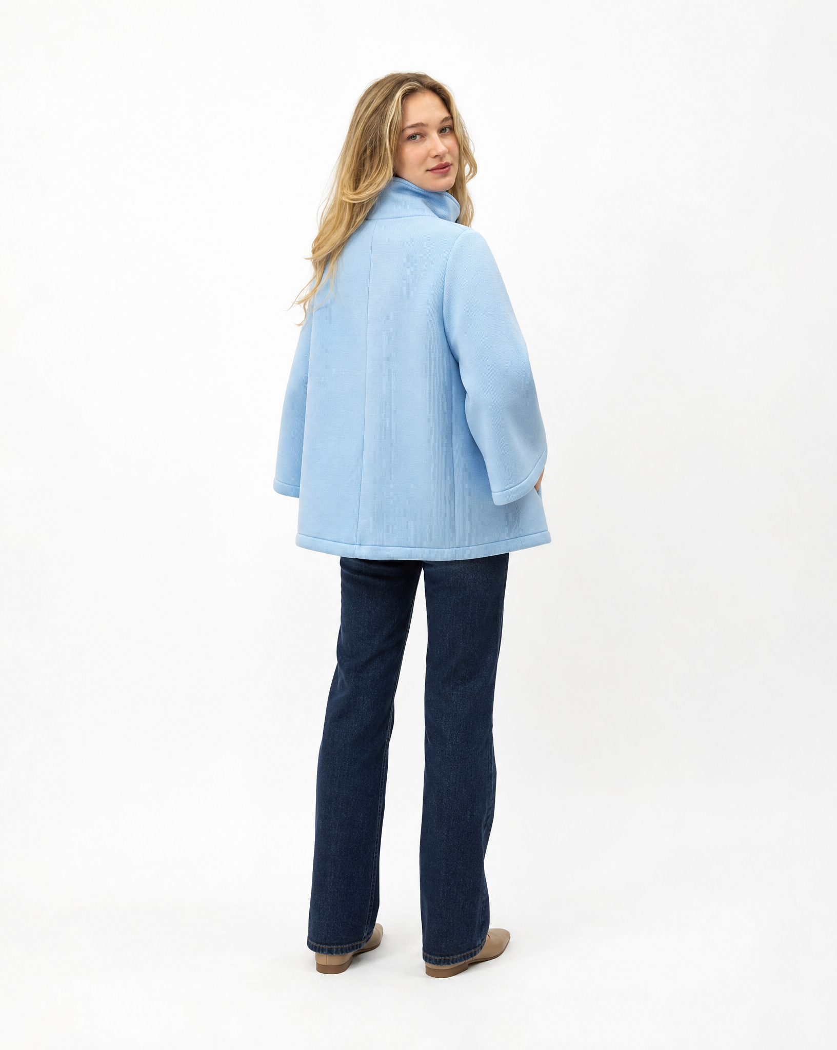 Giacca donna in neoprene Azzurro, vista retro, indossata da Polly 5