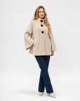 Giacca donna in neoprene Beige, vista tre-quarti, indossata da Polly 5