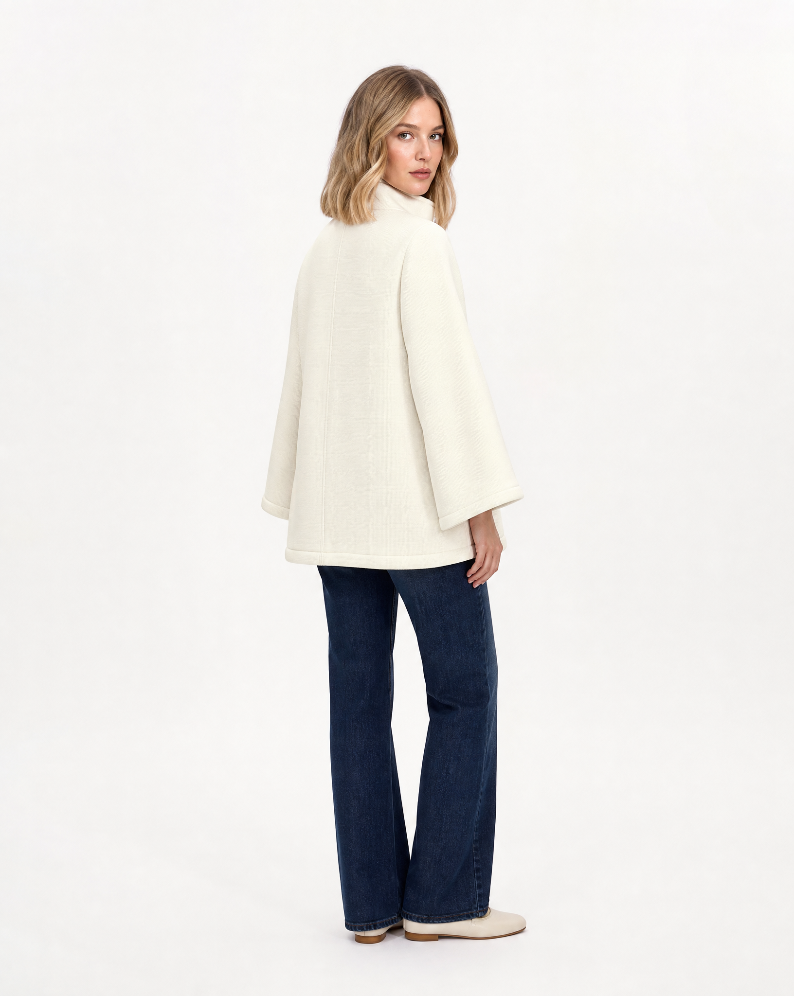 Giacca donna in neoprene Bianco, vista retro, indossata da Polly 5