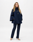 Giacca donna in neoprene Blu, vista tre-quarti, indossata da Polly 5