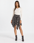 Gonna tartan asimmetrica Marrone con nodo in vita, Polly 4 – vista frontale