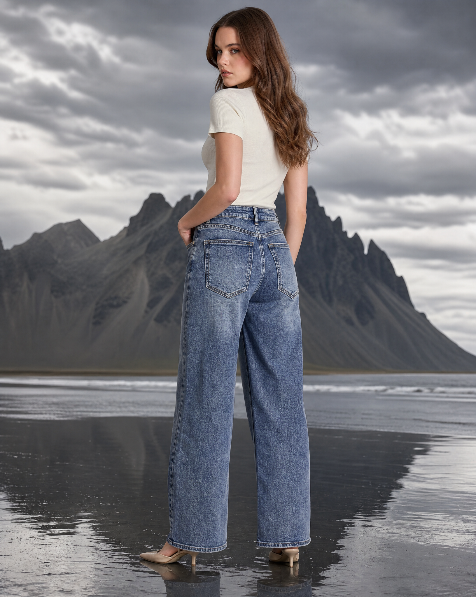 Jeans donna barrel azzurro washed SJ1830-17 vista posteriore indossato