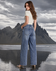 Jeans donna barrel azzurro washed SJ1830-17 vista posteriore indossato