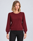 Maglia girocollo B13 11919 Bordeaux indossata da Polly 5 - vista frontale
