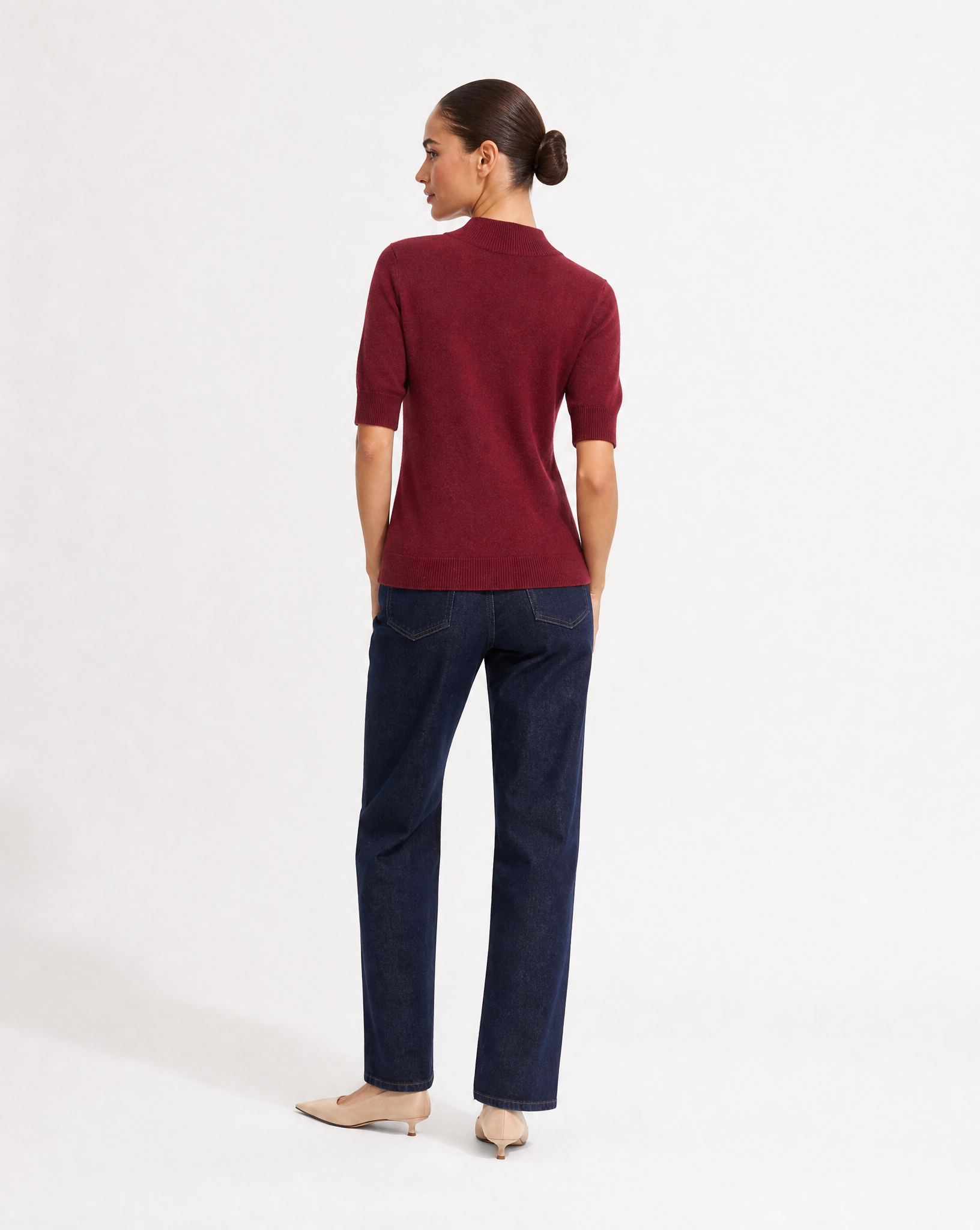 Maglia donna in lana a mezza manica Bordeaux - vista posteriore con Polly 6