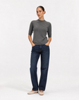 Maglia donna in lana Grigio, vista frontale, indossata da Polly 6