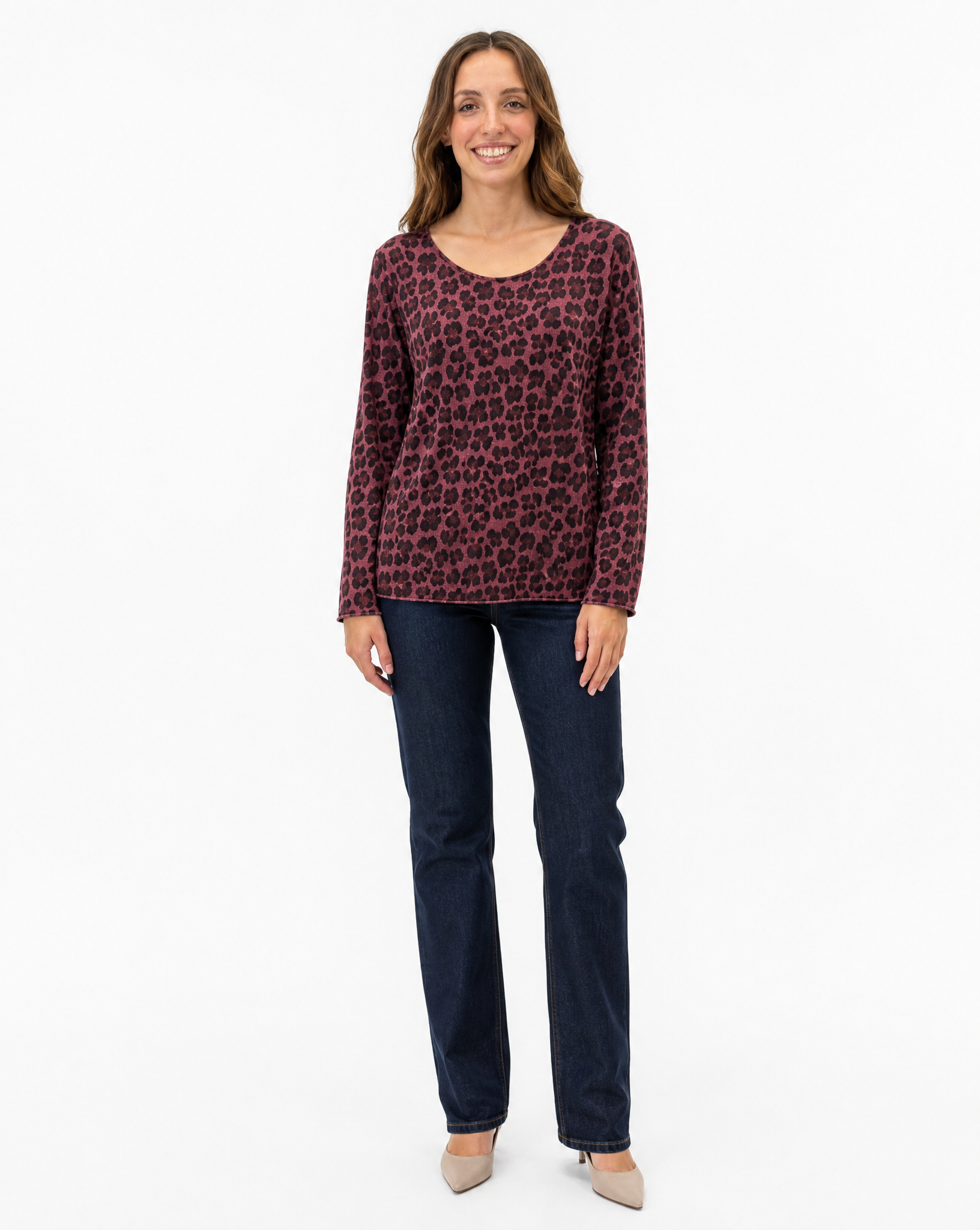 Maglia donna maculata bordeaux, figura intera