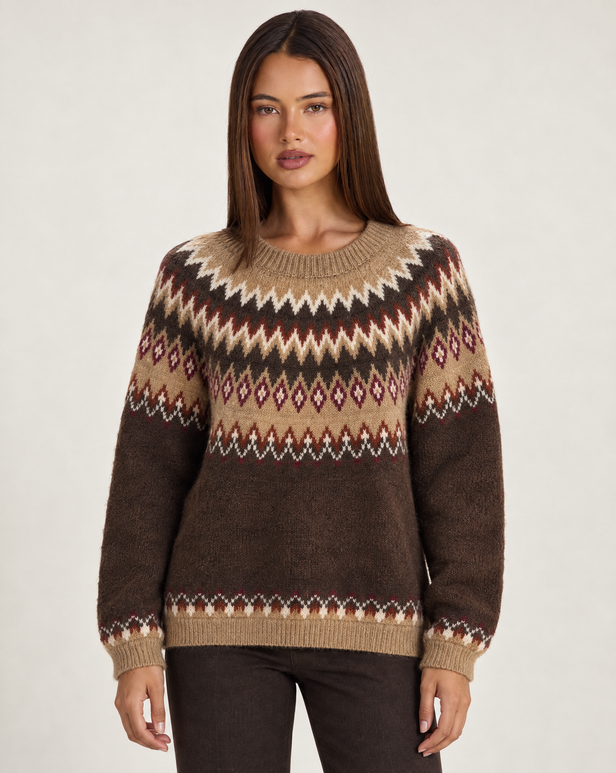 Maglia donna jacquard marrone con Polly 4 – frontale