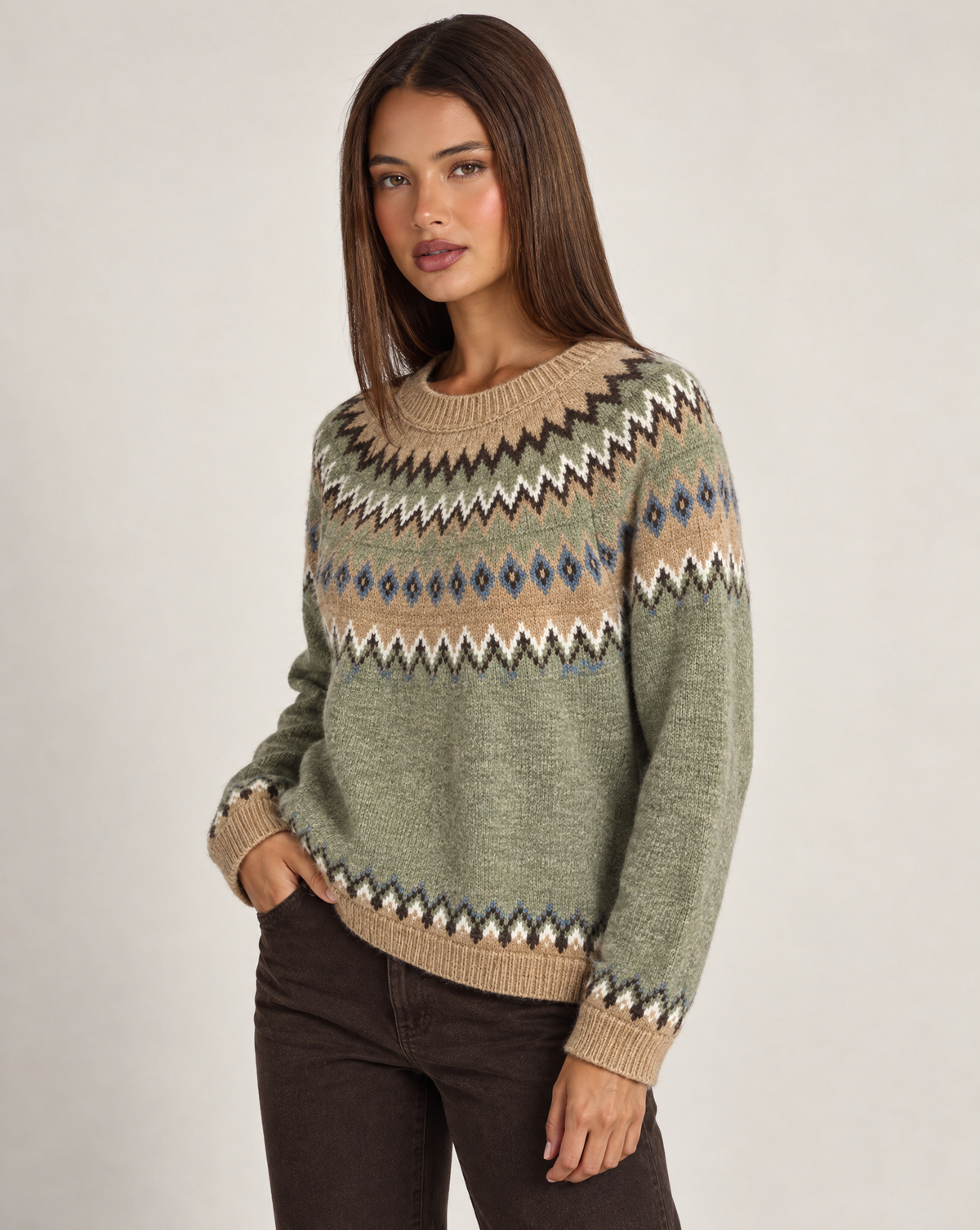 Maglia donna jacquard pistacchio con Polly 4 – tre-quarti