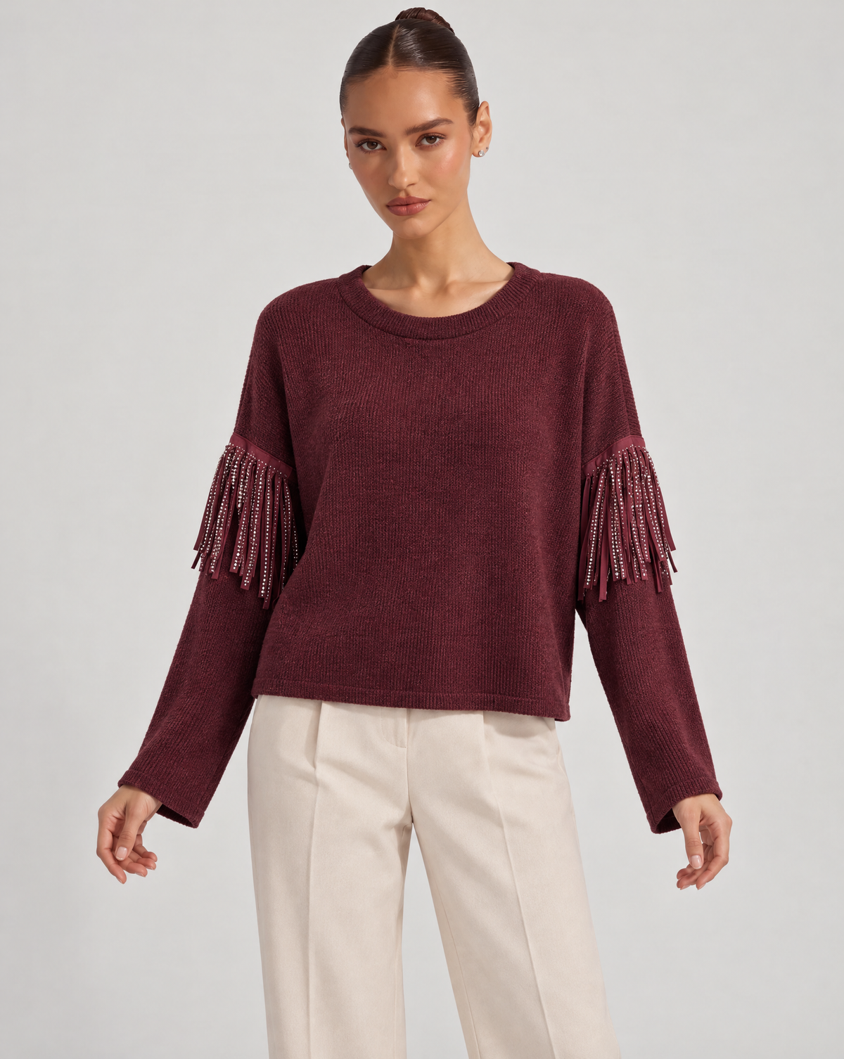 Maglia donna bordeaux girocollo con frange e strass sulle maniche, Polly 6 - vista frontale