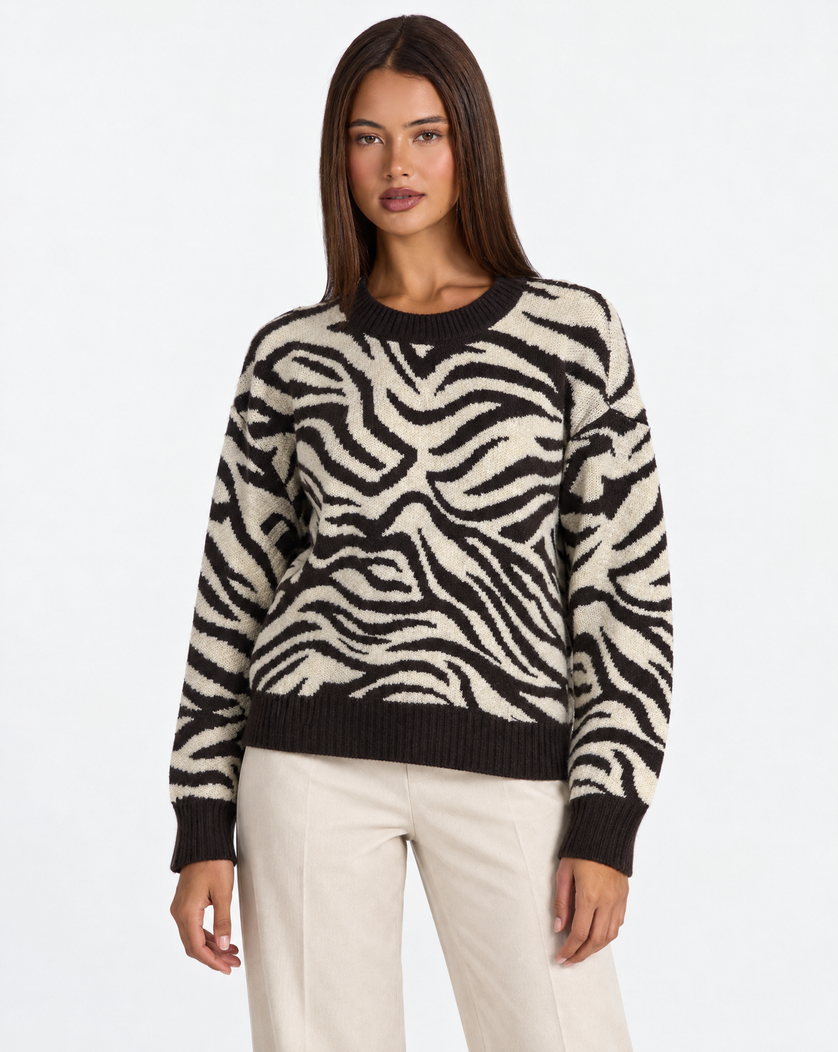 Maglia donna zebrata Nero con girocollo e bordi a costine, Polly 4 – vista frontale