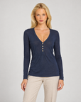 Maglia donna misto cashmere blu con scollo a V e quattro bottoni, Polly 7 - vista frontale