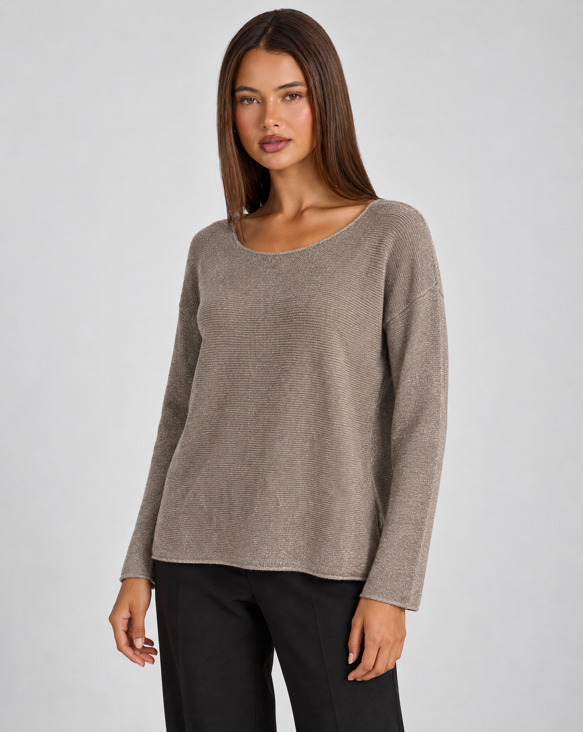 Maglia donna luminosa fango con Polly 4, vista di tre quarti