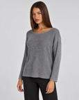Maglia donna luminosa grigio con Polly 4, vista di tre quarti